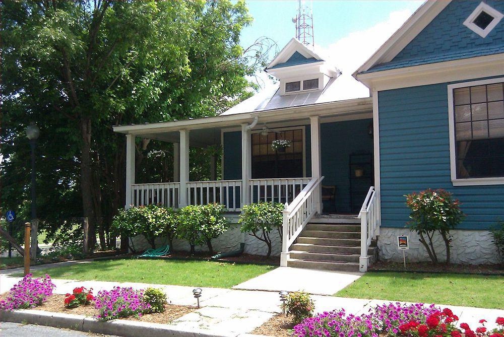 Bed and breakfast On The Riverwalk San Antonio