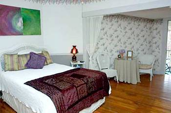 Bed and breakfast On The Riverwalk